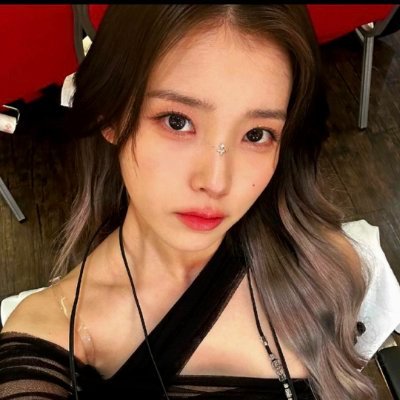 lora⁷ ⋆'s profile picture