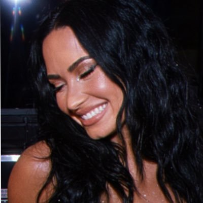 lowrisevato's profile picture