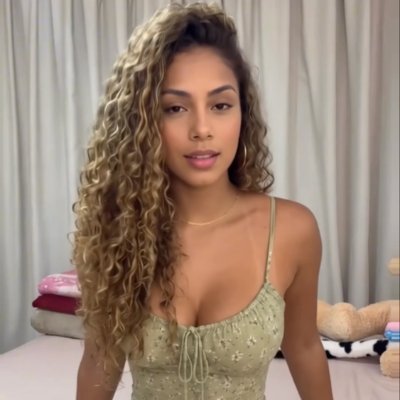 Isabelle's profile picture