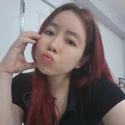 waratchaya's profile picture