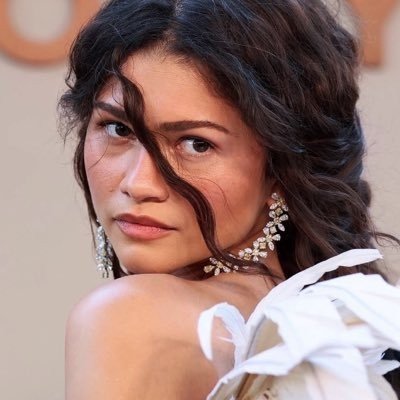 femmemydei's profile picture
