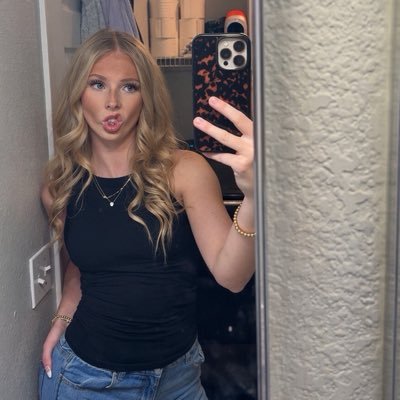 Addie ♡'s profile picture