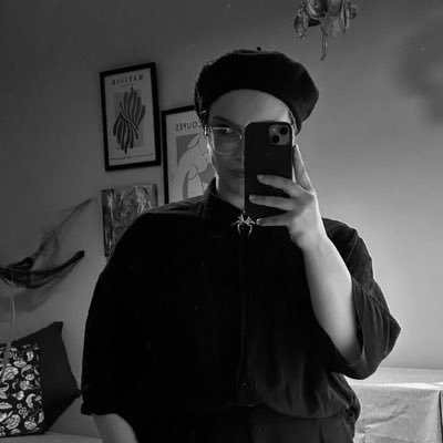 nisaaknsz's profile picture