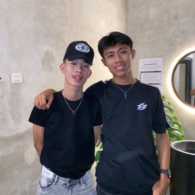 iamrealll_15's profile picture