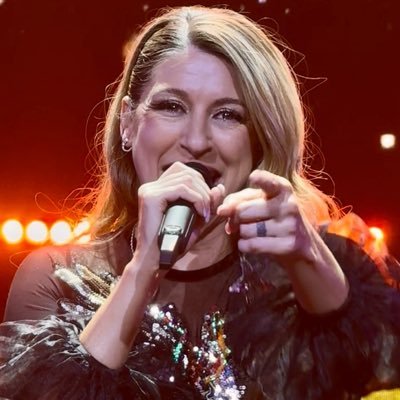ro 🌸's profile picture