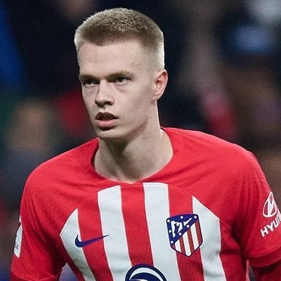 sting🇭🇺's profile picture