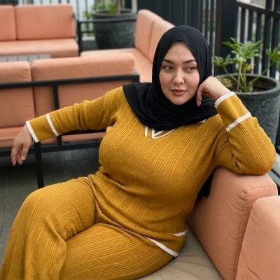 umifarida162939's profile picture