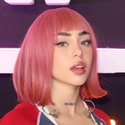 poetsklore's profile picture