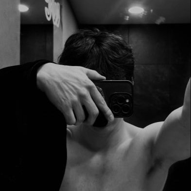 ₰'s profile picture