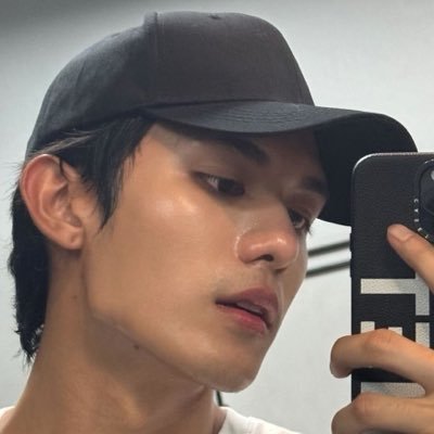 stbvzen's profile picture