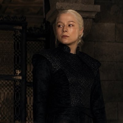femmenyra's profile picture