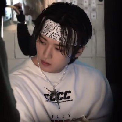 hellvoices's profile picture