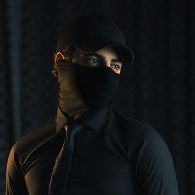 𝐥𝐞𝐨𝐧𝐚𝐫𝐝's profile picture