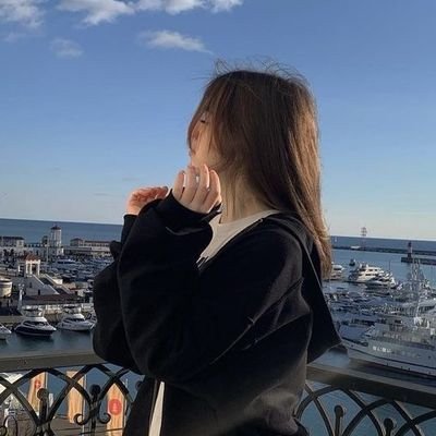 thvismuse's profile picture