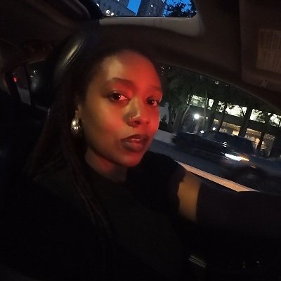 Kiana’s Moon 🌕's profile picture