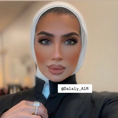 دلال الرفاعي's profile picture