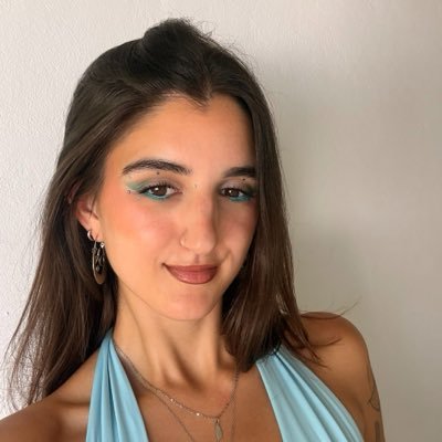 laura ⵣ's profile picture