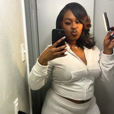 Goddess K 🐍's profile picture
