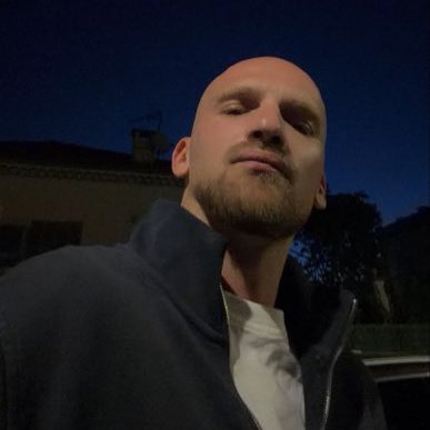 Julien's profile picture
