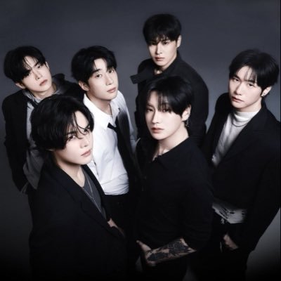 VICTONLOOK's profile picture