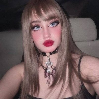 روز 💥💢's profile picture
