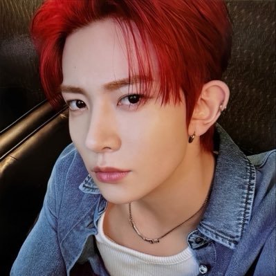 𐙚's profile picture