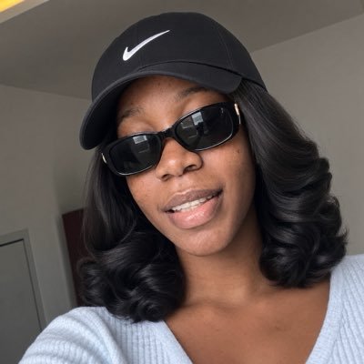 Oluchi_react's profile picture