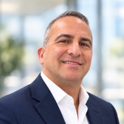 takhtehchianmd's profile picture