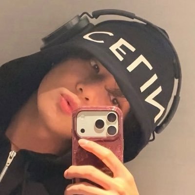 cat is seeing bts !!!'s profile picture