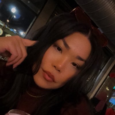 shu_b0x's profile picture