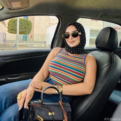 AfshaKhan00's profile picture