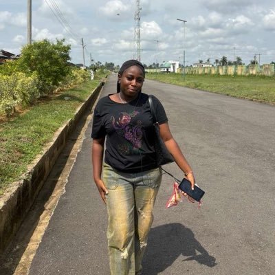 munaelivina's profile picture