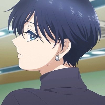 𝓐rin is sleeping . . .'s profile picture