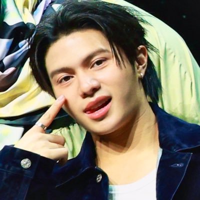 WE2SLEY's profile picture