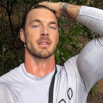 holystudd's profile picture