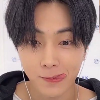 ^ . ̫.^ฅ⸃⸃ bren's profile picture