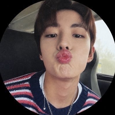 라완|Candy🐱ྀི's profile picture