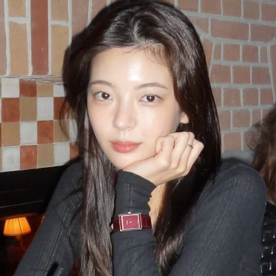 lia loops's profile picture
