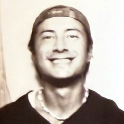 em's profile picture