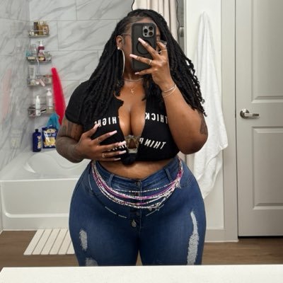 Moshi ✨'s profile picture