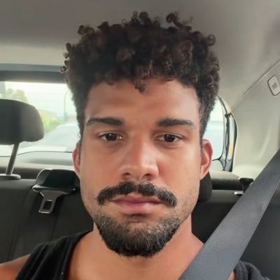 olucasleto's profile picture