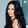 Фото профиля 𝗇𝖺𝗍 𓆩♡𓆪 viu a demi lovato