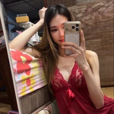 imladyboy54's profile picture