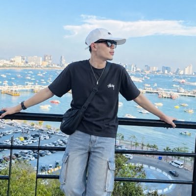 SawThar Pyae's profile picture