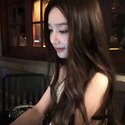 powscey's profile picture