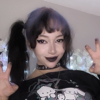 Nomi Voss૮꒰ ˶• ༝ •˶꒱ა ♡'s profile picture