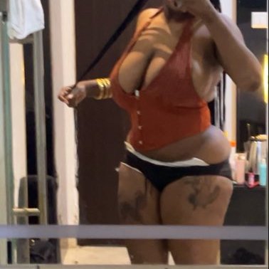 Queen patra's profile picture