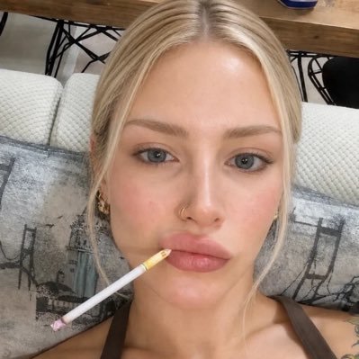urwolve's profile picture