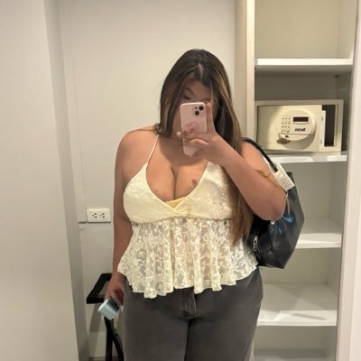 อยากกินชาบูบู❕'s profile picture