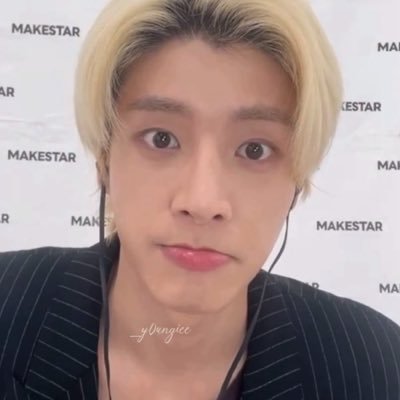 gothikeu's profile picture